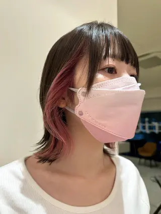 ショート カラー タイトボブ個性派カラ ーAKANEのヘアスタイル