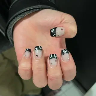 ネイル Yukino /シンプル/個性派のネイルデザイン