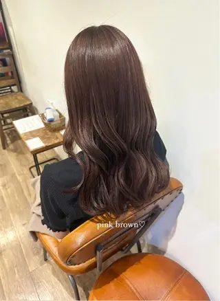 ロング カラー パーマ ヘアアレンジ キッズ ネイル マツエク・マツパ アイブロウ Himawari♡ 柔らかいカラーのヘアスタイル
