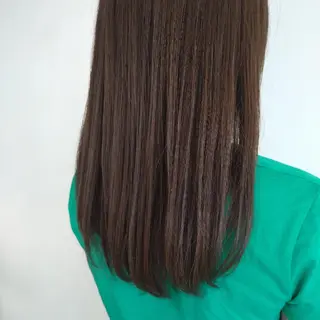 カラー ducca/ kariyaのヘアスタイル