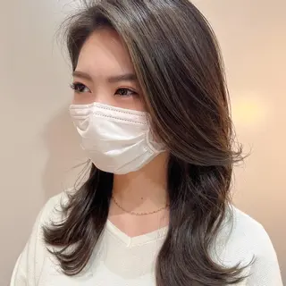 セミロング パーソナルカラー lapiax阿部のヘアスタイル