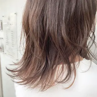 ミディアム カラー ︎︎🧸 ユリ ︎︎🧸のヘアスタイル