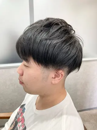 ショート メンズ パーマ職人 矢部絢一のヘアスタイル