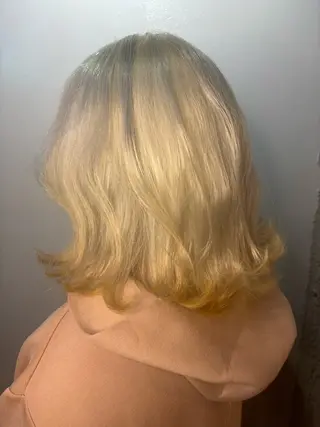 ミディアム 吉川 良太のヘアスタイル