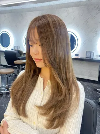 ロング LOHAS Kanaのヘアスタイル