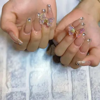 ネイル momo .のネイルデザイン