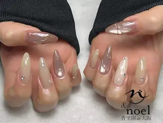 ネイル もも 🍑のネイルデザイン