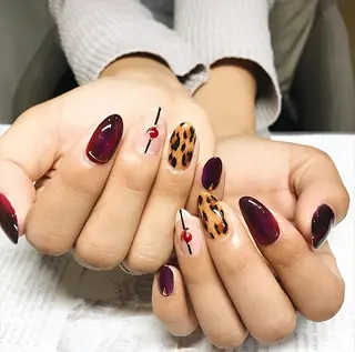 ネイル elu :nail&eyeのネイルデザイン