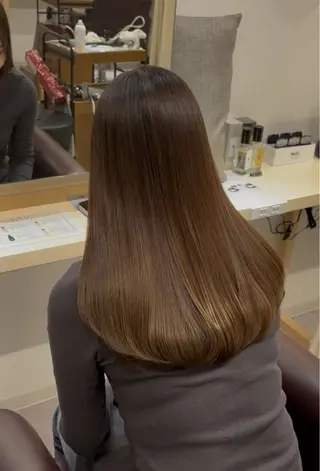 ロング 吉岡 心愛のヘアスタイル