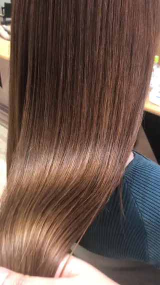セミロング 酸性縮毛矯正　美髪 特化サロン　八百村のヘアスタイル