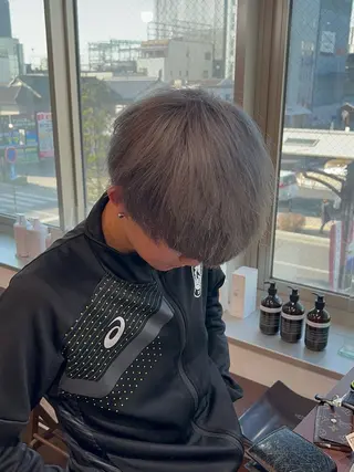 カラー メンズ Hazu 【パーマ特化美容師】のヘアスタイル