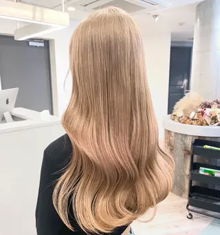 ロング ♡似合わせハイトーン ♡maiのヘアスタイル