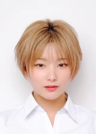 ショート コバヤシ リョウタのヘアスタイル