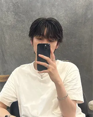 カラー パーマ メンズ RACCOON.TOKYO 渋谷店所属・メンズカット🐺 パーマ特化🔥舜のヘアスタイル