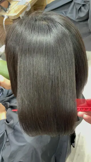 ミディアム ブリーチ縮毛矯正 あすまのヘアスタイル