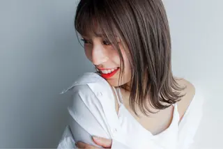 ミディアム カラー nagisa /縮毛矯正のヘアスタイル