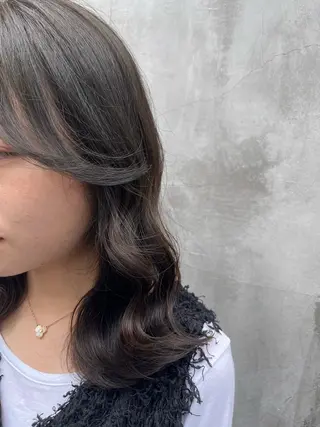 カラー 赤み消し透明感カラー オオヤマのヘアスタイル