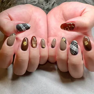 ネイル YUKO🩶 sofa立川のネイルデザイン