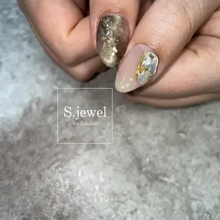 ネイル S. JEWELのネイルデザイン