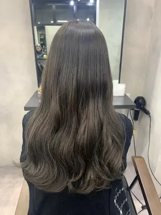 ロング カラー ヘアアレンジ 個室で似合わせ好印象 🧡外山弥千代のヘアスタイル