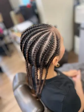 ロング ヘアアレンジ 菊地 あやかのヘアスタイル