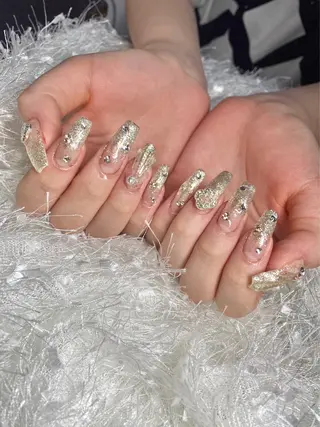 ネイル マツエク・マツパ アイブロウ Nail&eye Belire 新宿のネイルデザイン