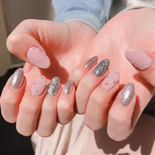 ネイル Rio 𓍼のネイルデザイン