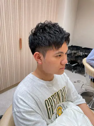メンズ 大人メンズパーマ メンズ特化　萱原大幹のヘアスタイル