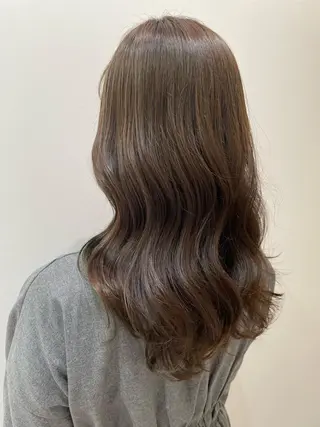 ロング カラー 高梨 菜々のヘアスタイル