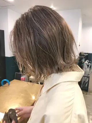 ミディアム カラーリスト菅野 竜矢🌈のヘアスタイル
