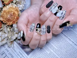 ミディアム カラー ネイル Le’a NailSalonのネイルデザイン