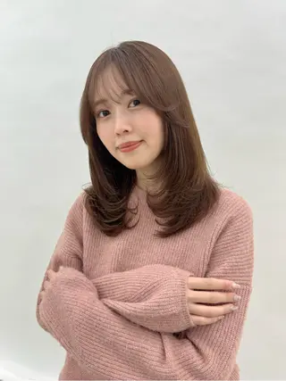 セミロング カラー ショートカット🎀 CHIHIROのヘアスタイル