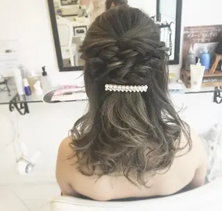 セミロング カラー ヘアアレンジ LUMIA/オーナー 西田わかばのヘアスタイル