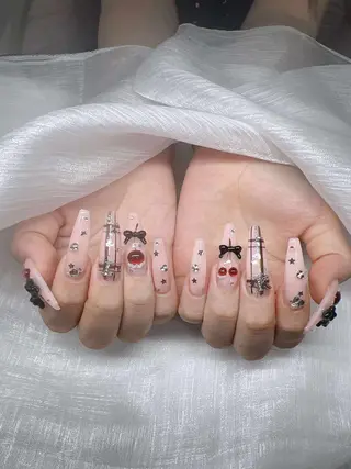 ネイル Lee Nailsのネイルデザイン