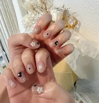 ネイル Flower nailのネイルデザイン