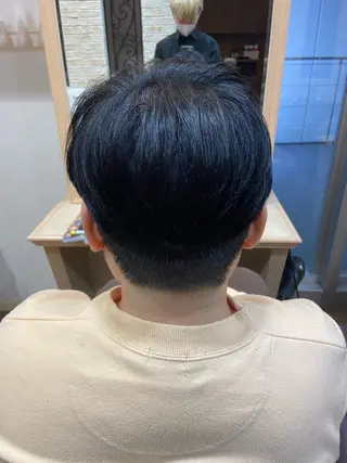 ショート コバヤシ ユウスケのヘアスタイル