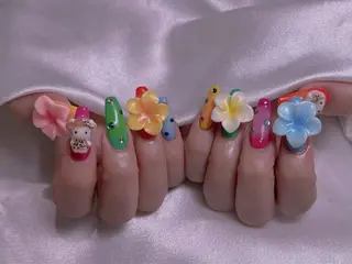 ネイル 長さ出し専門店 RIRIのネイルデザイン