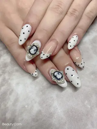 ネイル Piacere 絵美のネイルデザイン