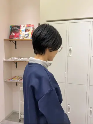 ショート AILERON 陣岸のヘアスタイル