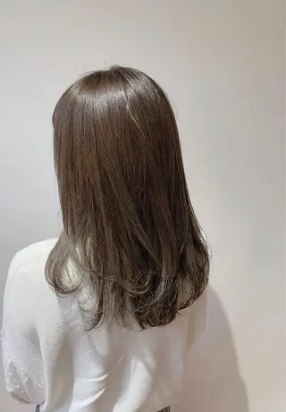 ミディアム カラー 髪質改善特化 ミサワコウキのヘアスタイル