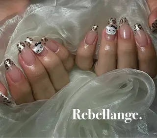 ネイル Rebellange n.のネイルデザイン