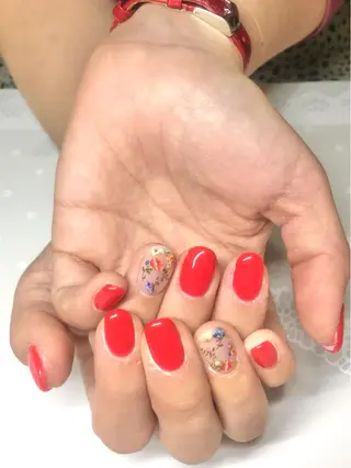 ネイル 新宿ネイルサロン ジェミディローサのネイルデザイン