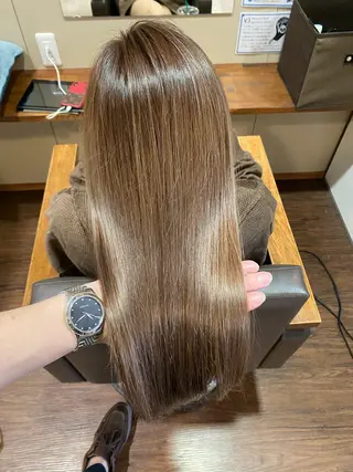 セミロング カラー 髪質改善特化 長澤友哉のヘアスタイル