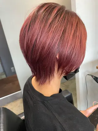 ショート 《nico》 髙橋秋花🖤🧡のヘアスタイル