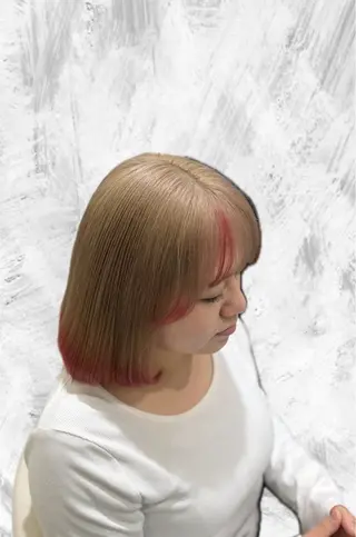 ミディアム 岡田 瞬のヘアスタイル