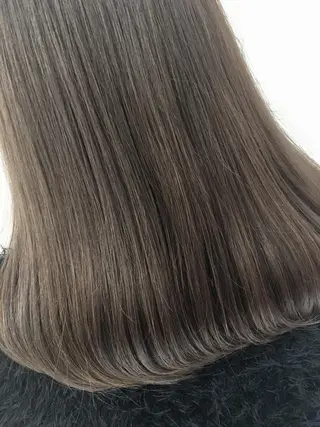 ロング カラー ︎︎🧸 ユリ ︎︎🧸のヘアスタイル