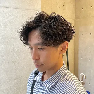 ショート パーマ メンズ 中崎町メンズパーマ/ シャドウ/山下拓実のヘアスタイル