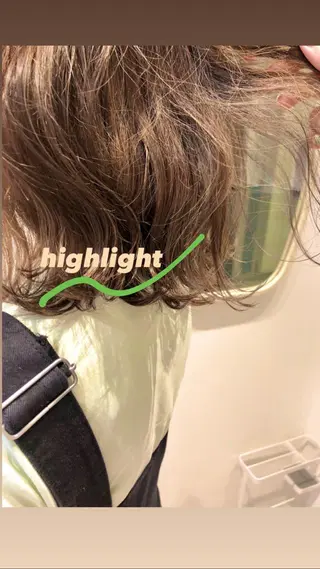 ミディアム カラー 坂口 功一郎のヘアスタイル