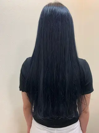 ロング カラー 山本 純大のヘアスタイル