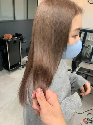 セミロング カラー 🌸MAYU🌸 ハイトーン➕レイヤーのヘアスタイル